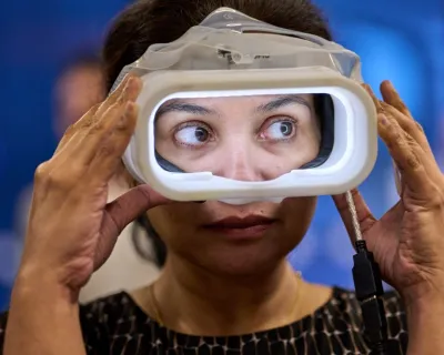 Woman wearing Syntropic's medical goggles 